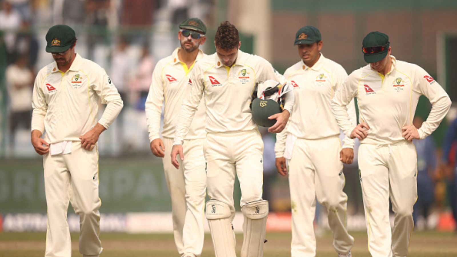 INDvsAUS: 110 गेंद में 9 विकेट गिरे तो ऑस्ट्रेलिया में हंगामा हो गया! कोई गुस्सा तो किसी को लगा आपदा आ गई INDvsAUS: 110 गेंद में 9 विकेट गिरे तो ऑस्ट्रेलिया में हंगामा हो गया! कोई गुस्सा तो किसी को लगा आपदा आ गई