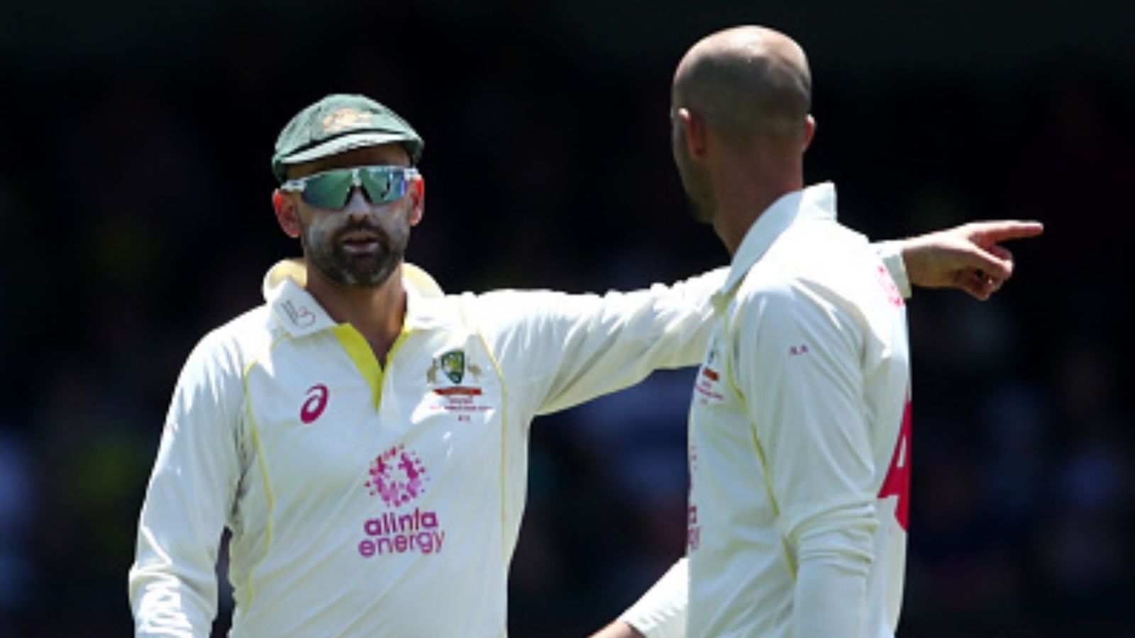 IND vs AUS : भारत दौरे से बाहर हुआ ऑस्ट्रेलिया का तीसरा खिलाड़ी, इस बार स्पिनर ने छोड़ा टीम का साथ IND vs AUS : भारत दौरे से बाहर हुआ ऑस्ट्रेलिया का तीसरा खिलाड़ी, इस बार स्पिनर ने छोड़ा टीम का साथ