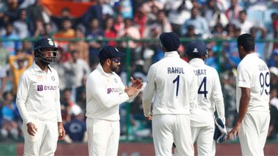 IND vs AUS, 4th Test : अहमदाबाद टेस्ट मैच में कैसी होगी टीम इंडिया की 'Playing XI', 3 मैच में एक विकेट लेने वाला होगा बाहर! SportsTak Hindi