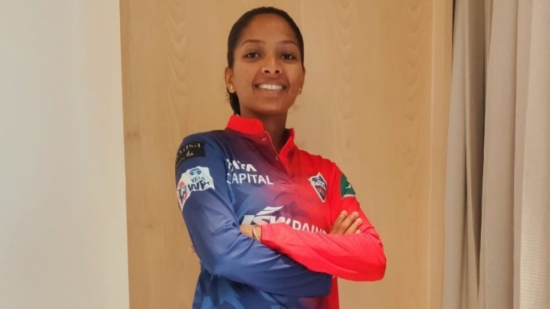 आदिवासी खिलाड़ी की जबरदस्त कहानी, झूठ बोलकर सीखा क्रिकेट, रोज 80 किलोमीटर किया सफर, बाढ़ में घर बहा, अब दिल्ली कैपिटल्स ने खरीदा