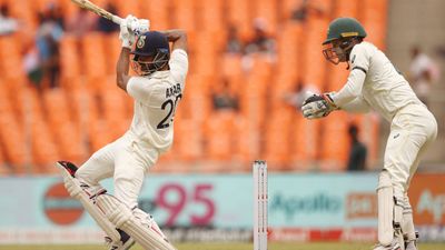 बॉर्डर गावस्कर सीरीज में रिकी पोंटिंग के इस मंत्र से खूब चमके अक्षर पटेल, कहा- दिल्ली कैपिटल्स में हम उन्हें... SportsTak Hindi