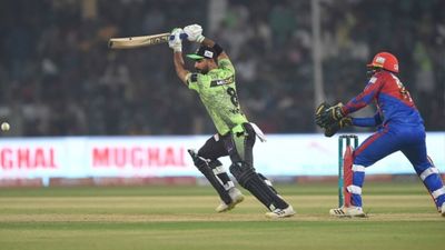 पाकिस्तान के पूर्व पीएम इमरान खान की गिरफ्तारी से PSL 2023 पर मंडराया संकट, क्या छोड़ना पड़ेगा देश? SportsTak Hindi