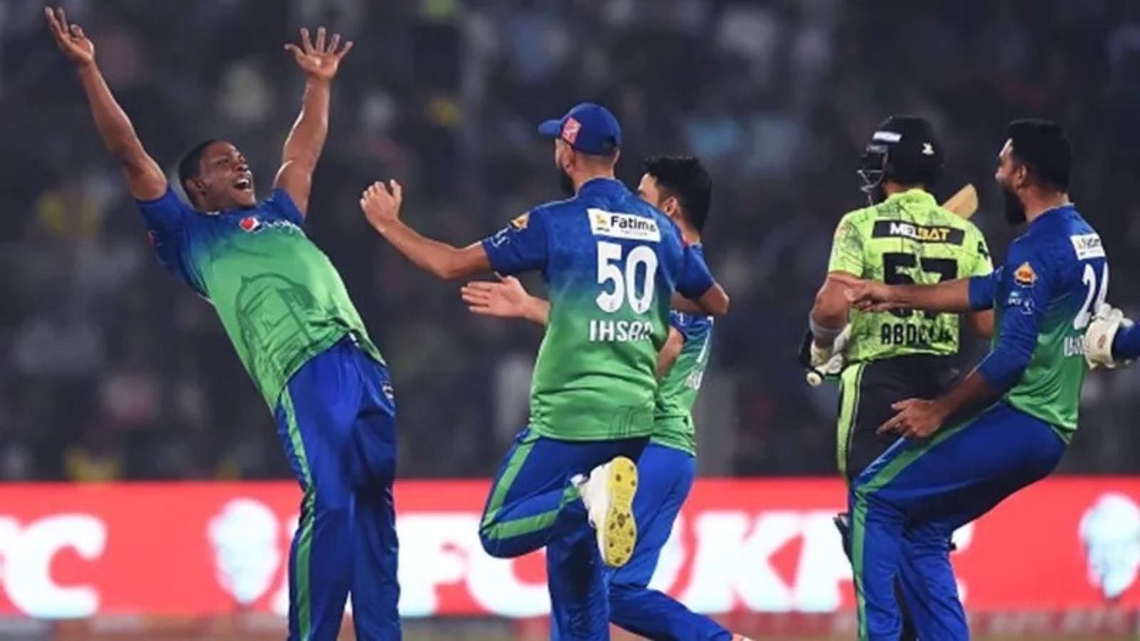 PSL 2023: रिजवान की मुल्तान सुल्तान्स ने लगातार तीसरी बार फाइनल में बनाई जगह, पोलार्ड का धांसू खेल, 84 रन से लाहौर की हार PSL 2023: रिजवान की मुल्तान सुल्तान्स ने लगातार तीसरी बार फाइनल में बनाई जगह, पोलार्ड का धांसू खेल, 84 रन से लाहौर की हार