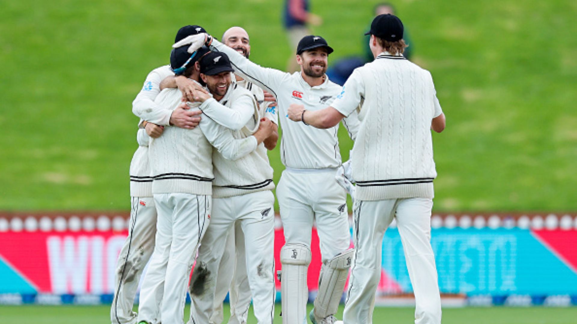 NZvsSL: न्यूजीलैंड ने श्रीलंका को पारी और 58 रन से हराकर सीरीज में किया सफाया, 4 दिन में खत्म हो गया मैच