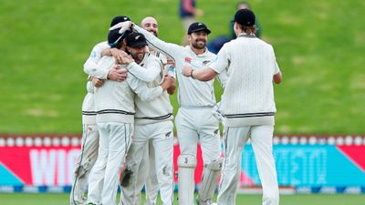 NZvsSL: न्यूजीलैंड ने श्रीलंका को पारी और 58 रन से हराकर सीरीज में किया सफाया, 4 दिन में खत्म हो गया मैच SportsTak Hindi