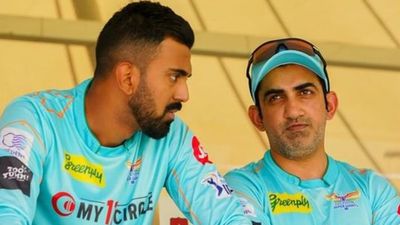 'पूर्व क्रिकेटर्स को मसाला चाहिए होता है', केएल राहुल को कोसने वालों पर बरसे गौतम गंभीर SportsTak Hindi