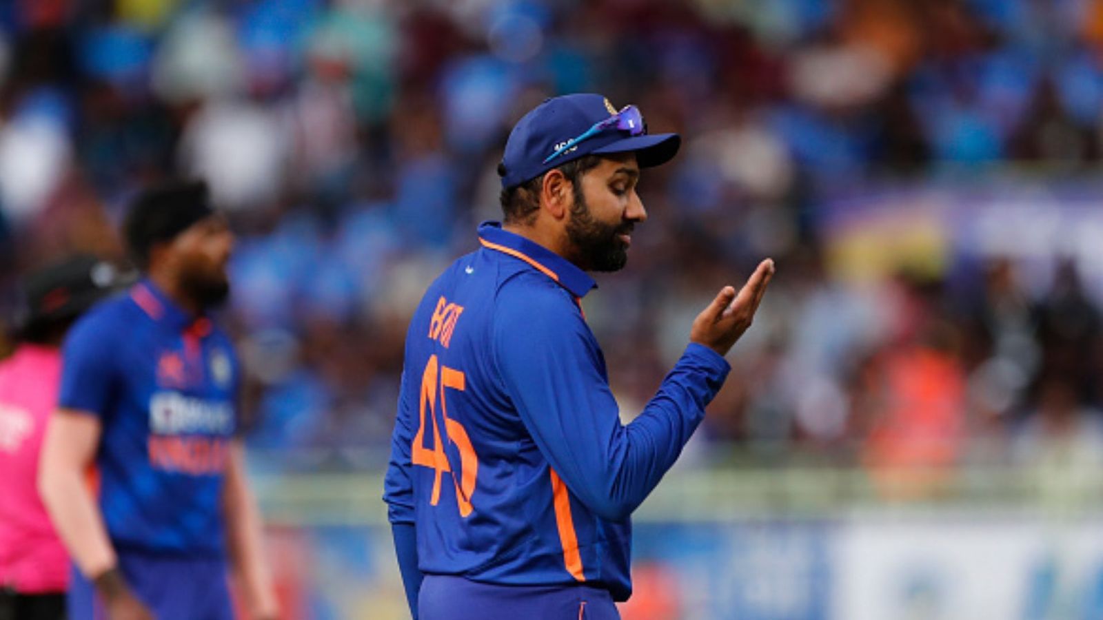 IPL 2023 के दौरान क्या टीम इंडिया के खिलाड़ी लेंगे ब्रेक? रोहित शर्मा ने दिया ये जवाब IPL 2023 के दौरान क्या टीम इंडिया के खिलाड़ी लेंगे ब्रेक? रोहित शर्मा ने दिया ये जवाब