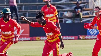 नेदरलैंड्स के 10-11 नंबर के बल्लेबाजों ने जिम्बाब्वे के छक्के छुड़ाए, आखिरी ओवर के थ्रिलर में 1 रन से हारी डच टीम SportsTak Hindi