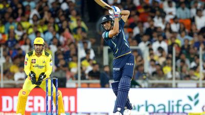 GT vs CSK: चेले के सामने गुरु चित, गायकवाड़ के 92 रन गए बेकार, गुजरात ने चेन्नई को पहले मुकाबले में दी 5 विकेट से मात SportsTak Hindi