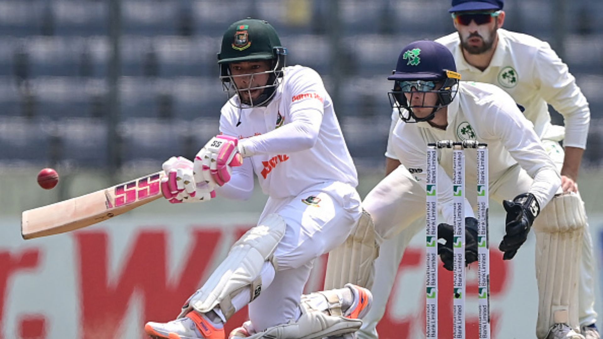 BANvsIRE: बांग्लादेश ने आयरलैंड को इकलौते टेस्ट में दी शिकस्त, 176 रन ठोककर 35 साल का दिग्गज बना मैच का हीरो BANvsIRE: बांग्लादेश ने आयरलैंड को इकलौते टेस्ट में दी शिकस्त, 176 रन ठोककर 35 साल का दिग्गज बना मैच का हीरो
