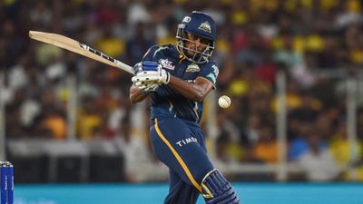 IPL 2023 : बेटे के सामने आया 150 की रफ्तार वाला गेंदबाज, मां ने TV किया बंद और जपने लगी मंत्र, गुजरात के धुरंधर पर बरसी दुआ SportsTak Hindi