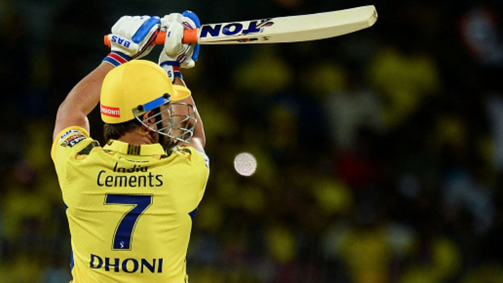 CSK vs RR : IPL में धोनी जड़ेंगे 'दोहरा',चेन्नई के घरेलू मैदान में होगा हल्ला, राजस्थान के खिलाफ बनेगा ये कीर्तिमान  CSK vs RR : IPL में धोनी जड़ेंगे 'दोहरा',चेन्नई के घरेलू मैदान में होगा हल्ला, राजस्थान के खिलाफ बनेगा ये कीर्तिमान