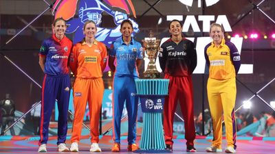 WPL 2024: अब दिवाली पर वीमेंस प्रीमियर लीग कराने की योजना, नए फॉर्मेट में दिखेगा टूर्नामेंट, जय शाह ने दी अपडेट SportsTak Hindi