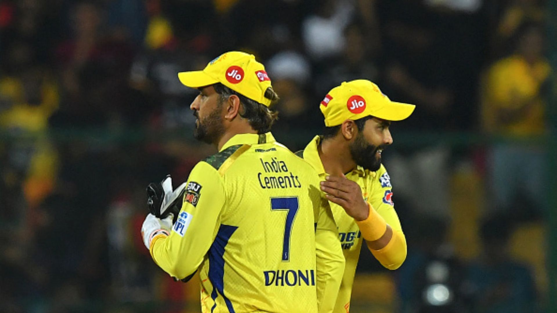 RCBvsCSK: एमएस धोनी ने शिवम दुबे को पहले सराहा फिर सुनाया, कहा- जब मैदान में होते हो तब...