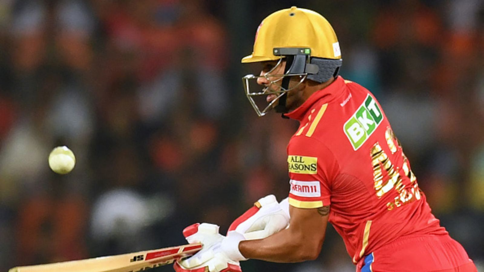 Shikhar Dhawan Injury: शिखर धवन ने बढ़ाई पंजाब किंग्स की चिंता, जानिए कौनसी चोट लगी है और कब तक खेल पाएंगे Shikhar Dhawan Injury: शिखर धवन ने बढ़ाई पंजाब किंग्स की चिंता, जानिए कौनसी चोट लगी है और कब तक खेल पाएंगे