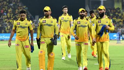 CSK vs SRH: रवींद्र जडेजा ने चेन्नई में डुबोया हैदराबाद का सूरज, धोनी की सेना को घर में मिली सुपर जीत SportsTak Hindi