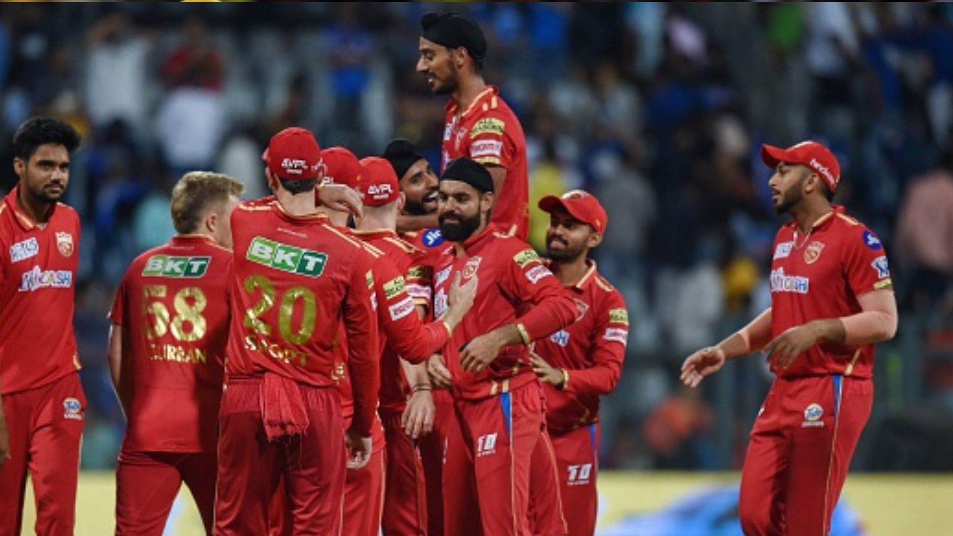 IPL Points Table : टॉप पर जाने से चूकी लखनऊ तो RCB को पछाड़ आगे निकली पंजाब, जानें अंक तालिका का हाल IPL Points Table : टॉप पर जाने से चूकी लखनऊ तो RCB को पछाड़ आगे निकली पंजाब, जानें अंक तालिका का हाल