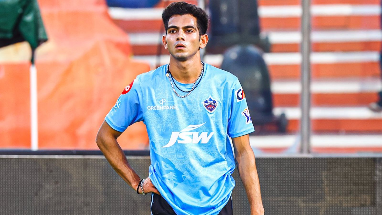 Kamlesh Nagarkoti injury: दिल्ली कैपिटल्स से वर्ल्ड चैंपियन पेसर बाहर तो टीम इंडिया के पूर्व कप्तान को मिली जगह Kamlesh Nagarkoti injury: दिल्ली कैपिटल्स से वर्ल्ड चैंपियन पेसर बाहर तो टीम इंडिया के पूर्व कप्तान को मिली जगह