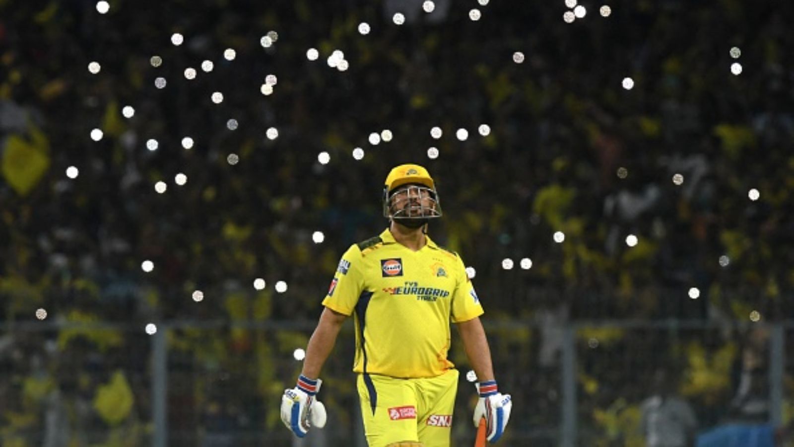 MS Dhoni IPL 2023: एमएस धोनी ने कोलकाता में दिए आखिरी आईपीएल सीजन के संकेत, कहा- मुझे फेयरवेल देने की कोशिश कर रहे MS Dhoni IPL 2023: एमएस धोनी ने कोलकाता में दिए आखिरी आईपीएल सीजन के संकेत, कहा- मुझे फेयरवेल देने की कोशिश कर रहे