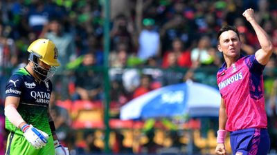 IPL 2023: 23 अप्रैल है कोहली के लिए काला दिन, लगातार तीन बार हो चुके हैं गोल्डन डक का शिकार, टीम को भी हुआ नुकसान SportsTak Hindi