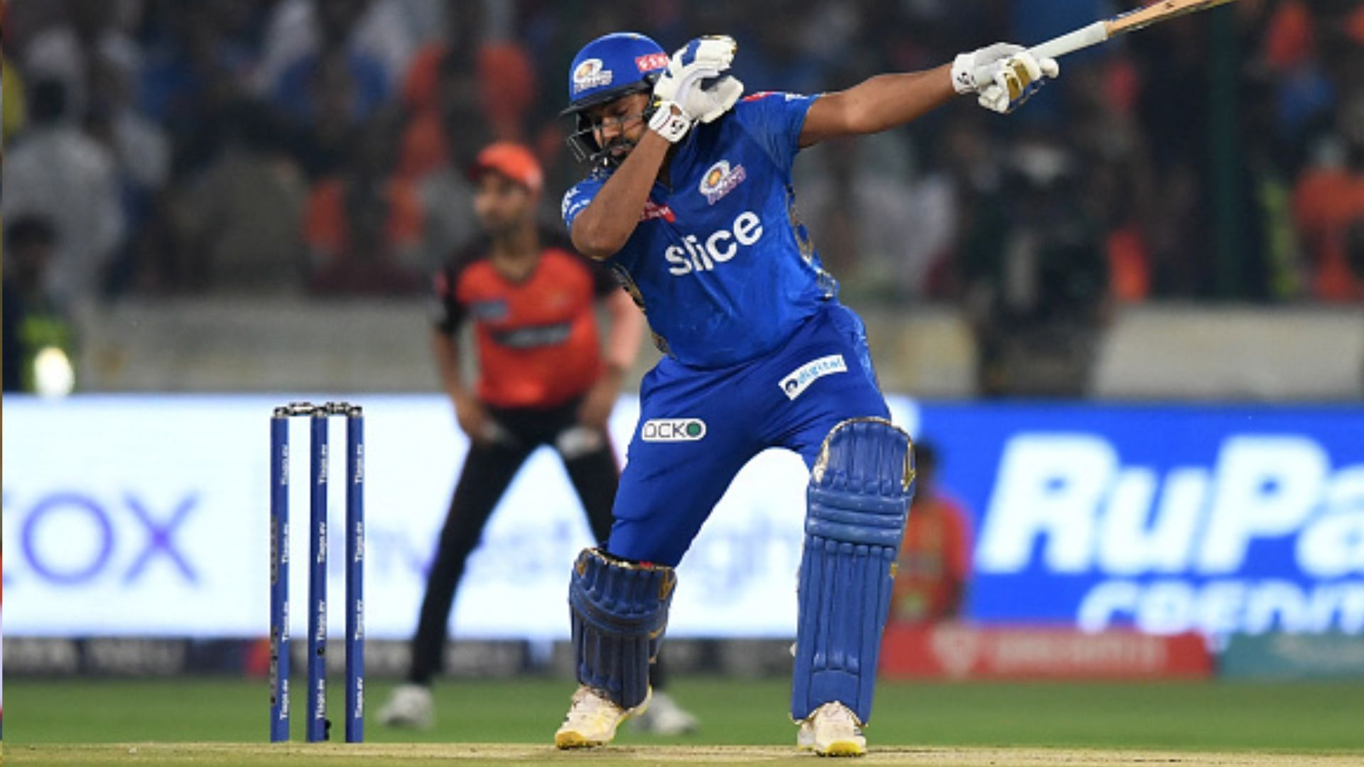 Rohit Sharma : 5 सालों से IPL में खामोश पड़ा रोहित शर्मा का बल्ला, क्या अब लेना चाहिए ब्रेक? आंकड़े देते गवाही!