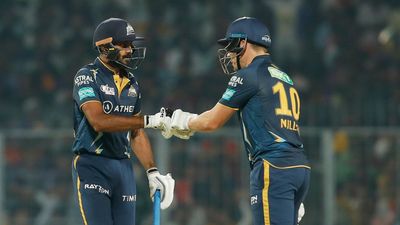 KKR vs GT: गुजरात ने कोलकाता के घर में घुसकर लिया बदला, शंकर-मिलर ने 39 गेंद में चौके-छक्के बरसाकर लूटी महफिल SportsTak Hindi