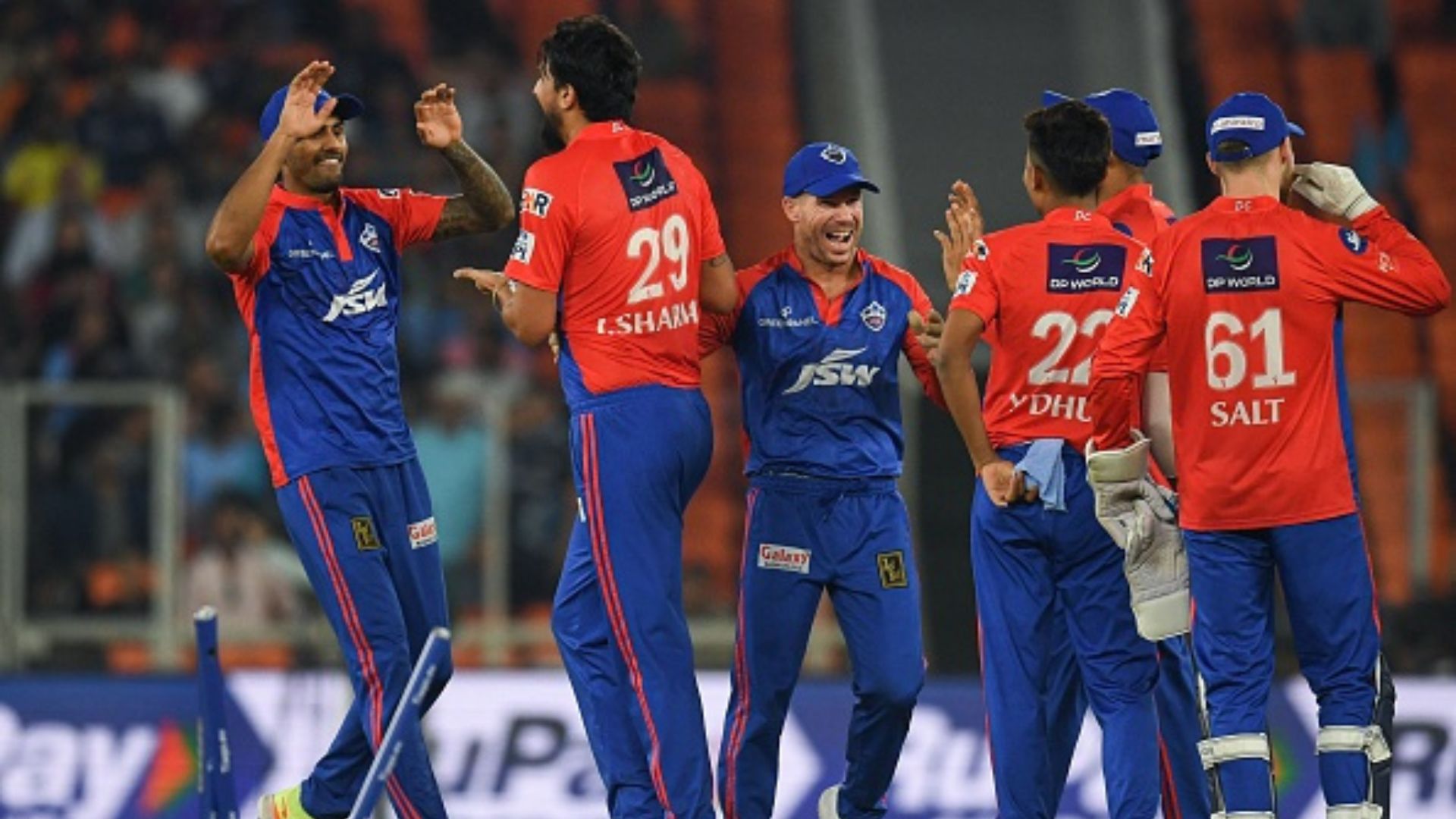 GT vs DC: इशांत शर्मा ने आखिरी ओवर में टेबल टॉपर गुजरात से छीन लिया मैच, दिल्ली को 5 रन से दिलाई हैरतअंगेज जीत