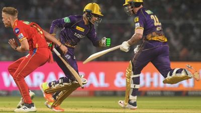 IPL 2023 Points Table: पंजाब पर जीत के बाद केकेआर को फायदा, नेट रन रेट के चक्कर में फंस सकती है ये टीमें SportsTak Hindi