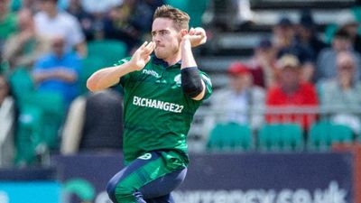 IPL 2023 छोड़कर गए हार्दिक पंड्या के साथी का तहलका, मैच की चौथी ही गेंद पर बांग्लादेश को दिया जोर का झटका, देखिए Video SportsTak Hindi