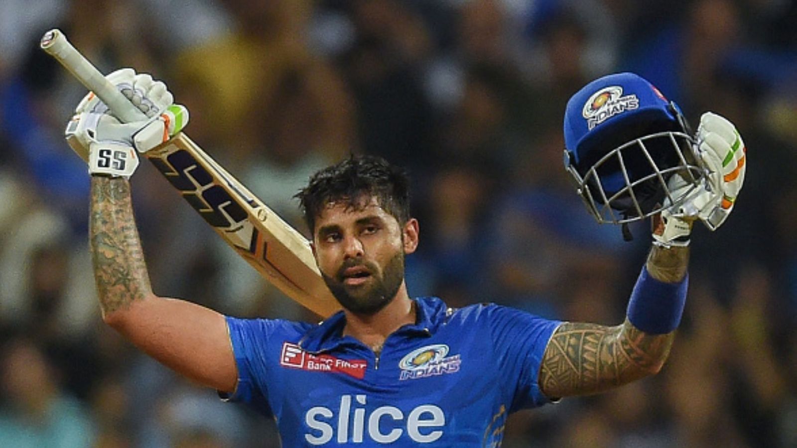 Suryakumar Yadav : 6,6,6,...103 रनों की पारी में सूर्यकुमार ने उड़ाए छह छक्के, शतक के बाद कहा - ड्रेसिंग रूम में ही... Suryakumar Yadav : 6,6,6,...103 रनों की पारी में सूर्यकुमार ने उड़ाए छह छक्के, शतक के बाद कहा - ड्रेसिंग रूम में ही...