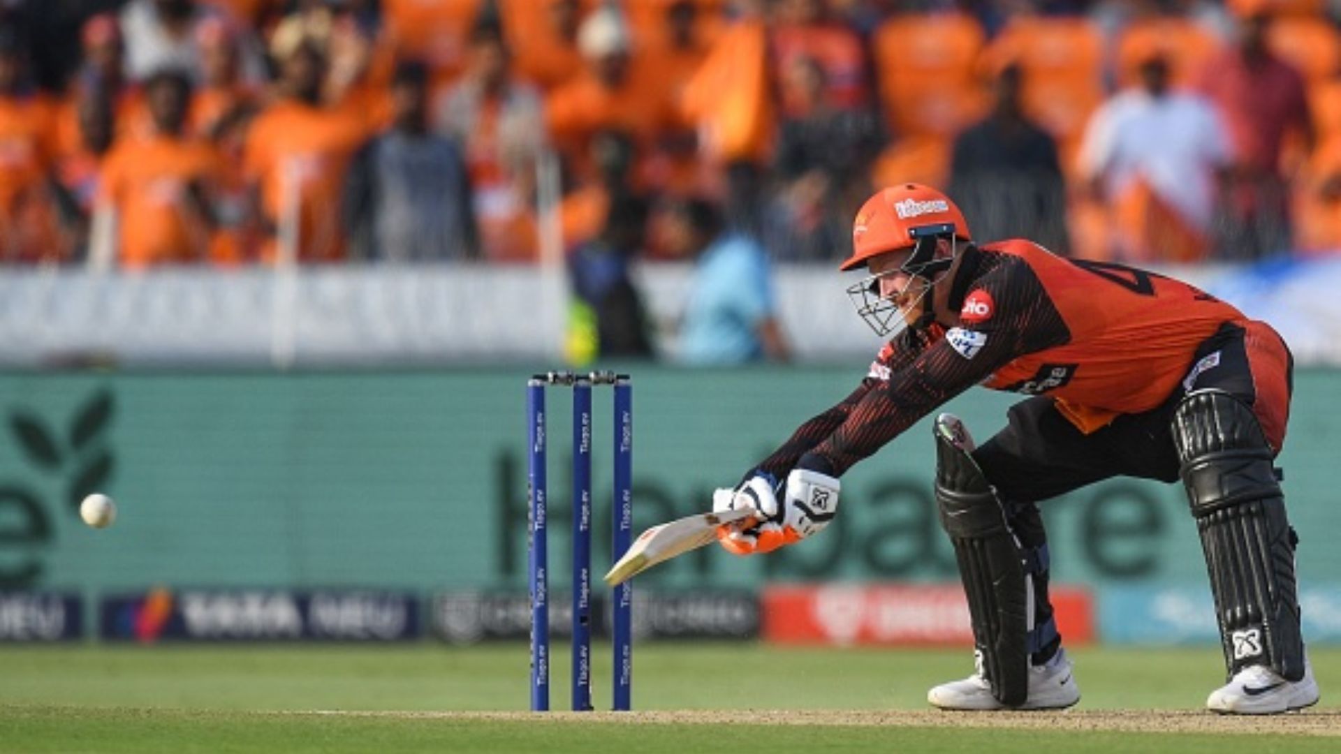 IPL 2023: हैदराबाद के खिलाड़ी को अंपायर से बहस करना पड़ा महंगा, मिली कड़ी सजा, जानें पूरा मामला