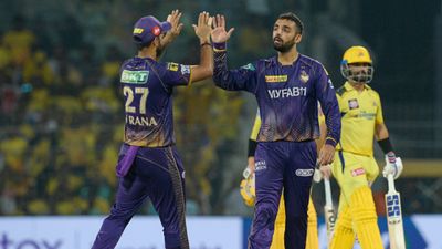 चेन्नई सुपर किंग्स को उनके ही नेट बॉलर ने डुबोया, कोच बोले- आज तक है उसे नहीं ले पाने का मलाल, मोटी रकम देने को थे तैयार SportsTak Hindi