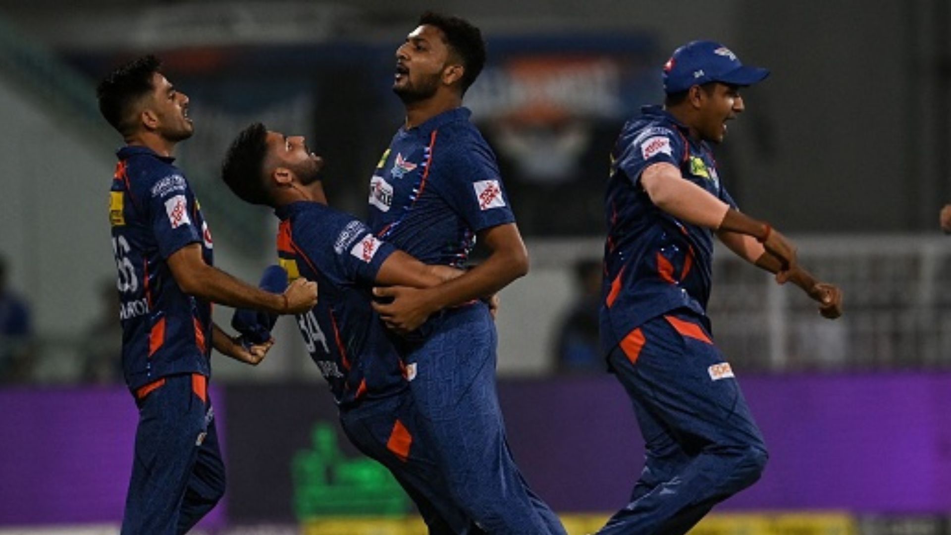 Mohsin Khan : क्रिकेट खेलने का टूट गया था सपना, डॉक्टर ने हाथ काटने तक की कही बात, मोहसिन ने बताई वापसी की आप-बीती Mohsin Khan : क्रिकेट खेलने का टूट गया था सपना, डॉक्टर ने हाथ काटने तक की कही बात, मोहसिन ने बताई वापसी की आप-बीती