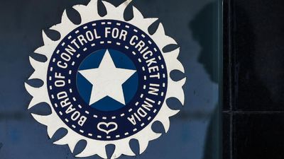 BCCI SGM: 2023 वर्ल्ड कप, WPL, घरेलू टीमों में ट्रेनर और फिजियो, सेक्सुअल हैरेसमेंट कमिटी समेत इन 5 मसलों पर होगा बड़ा फैसला SportsTak Hindi
