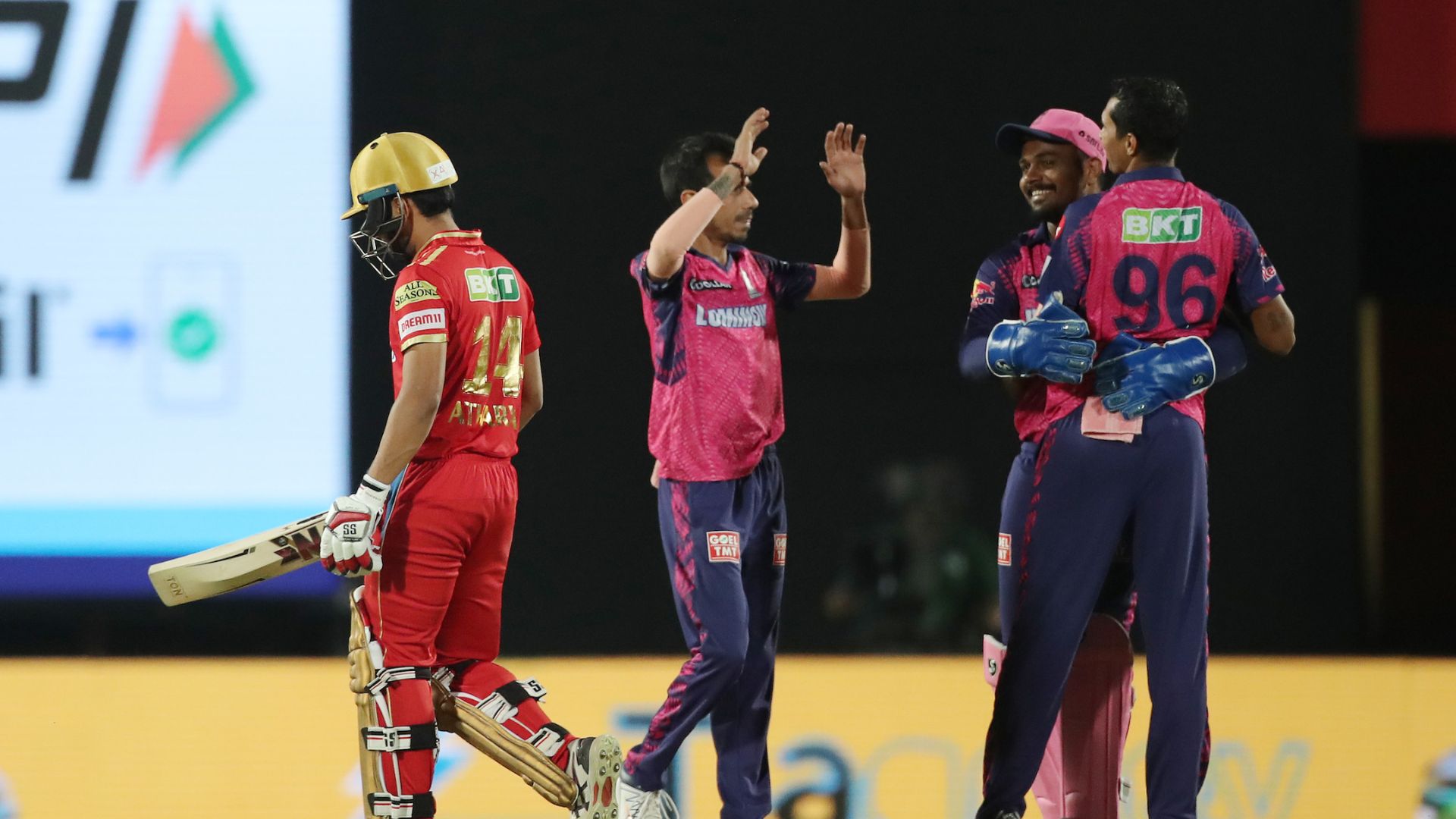 PBKS vs RR: राजस्थान की युवा पीढ़ी ने पंजाब किंग्स को किया IPL 2023 से बाहर, रोमांचक जीत के साथ रॉयल्स की प्लेऑफ की उम्मीदें जिंदा