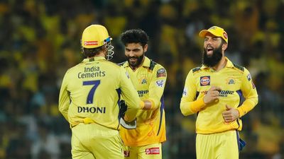 GT vs CSK: चेन्नई सुपर किंग्स 10वीं बार IPL Final में, गुरु-शिष्य की जंग में धोनी ने बाजी मारी, हार्दिक पंड्या के टाइटंस हुए चित्त SportsTak Hindi