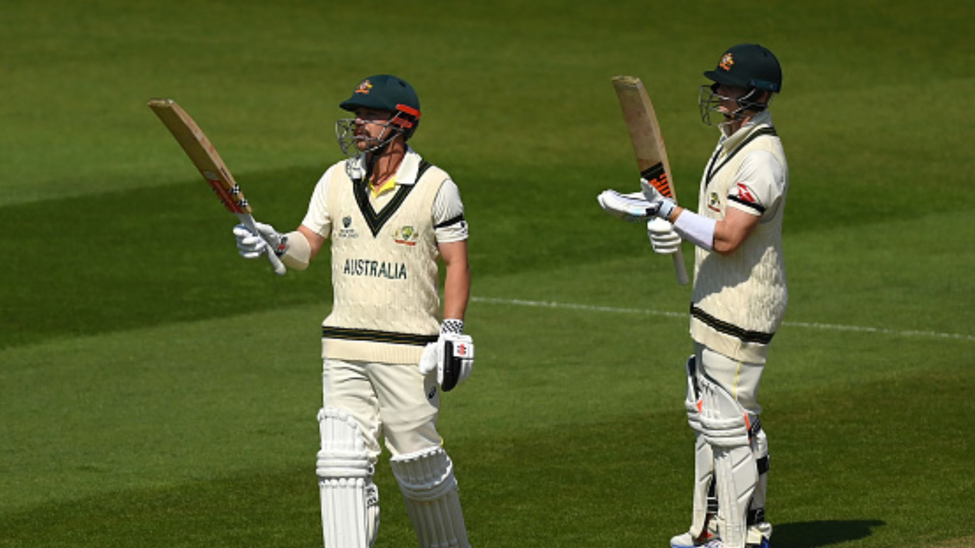 WTC Final : हेड और स्मिथ के शतकों से ऑस्ट्रेलिया ने कसा शिकंजा, पहली पारी में भारत के सामने बनाए 469 रन  WTC Final : हेड और स्मिथ के शतकों से ऑस्ट्रेलिया ने कसा शिकंजा, पहली पारी में भारत के सामने बनाए 469 रन