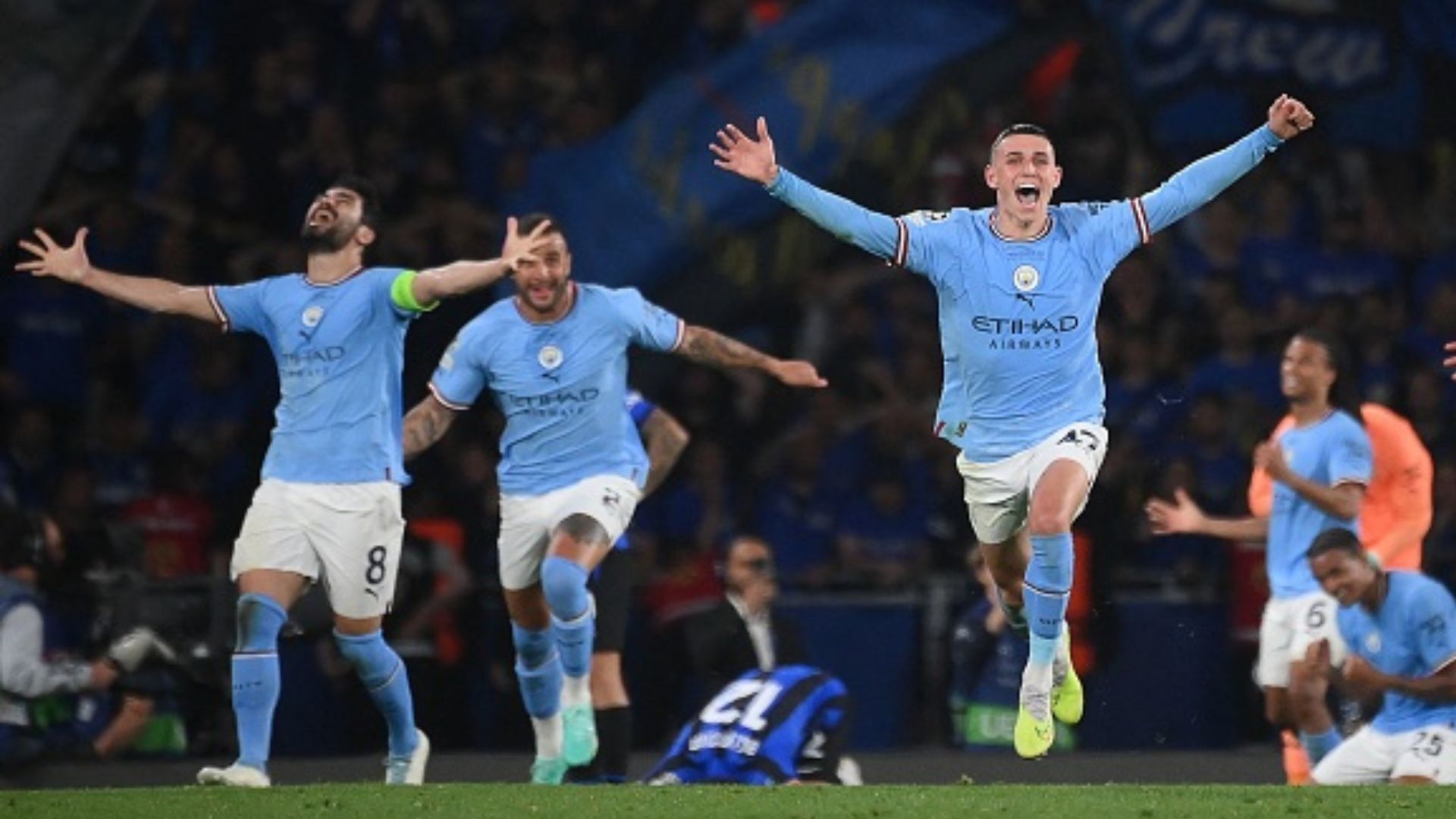 Champions League Final : मैनचेस्टर सिटी ने लगाई खिताबी हैट्रिक, इंटर मिलान को हराकर पहली बार बने यूरोप के चैंपियन Champions League Final : मैनचेस्टर सिटी ने लगाई खिताबी हैट्रिक, इंटर मिलान को हराकर पहली बार बने यूरोप के चैंपियन