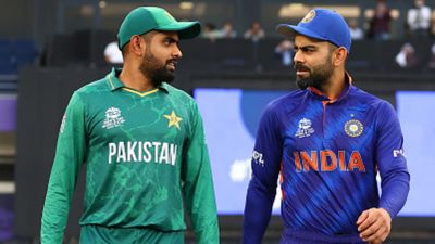 Asia Cup 2023 के सिर्फ 4 ही मैच पाकिस्तान में होने पर भड़के पाकिस्तानी फैंस, PCB को जमकर लगाई लताड़ SportsTak Hindi