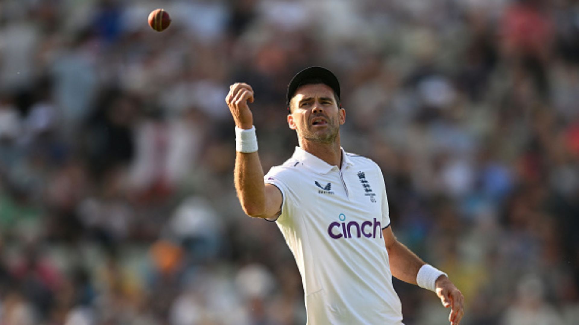 James Anderson : 1100 विकेट लेने के बाद 40 की उम्र में एंडरसन का बड़ा कमाल, 71 साल पुराना रिकॉर्ड तोड़ भारतीय दिग्गज को पछाड़ा