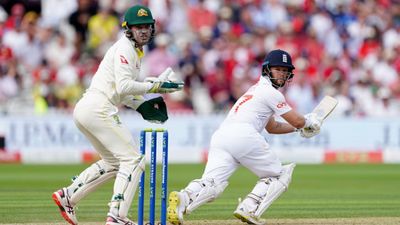 Ashes 2023, ENG vs AUS : ऑस्ट्रेलिया के पहली पारी में 416 के सामने इंग्लैंड ने दिया करारा जवाब, 138 रन ही पीछे रहे अंग्रेज SportsTak Hindi