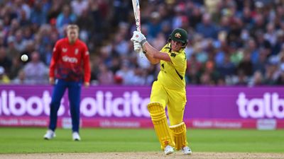 Women's Ashes, ENG vs AUS : बेथ मूनी ने खेली 61 रनों की दमदार पारी, ऑस्ट्रेलिया ने इंग्लैंड को 4 विकेट से दी मात SportsTak Hindi