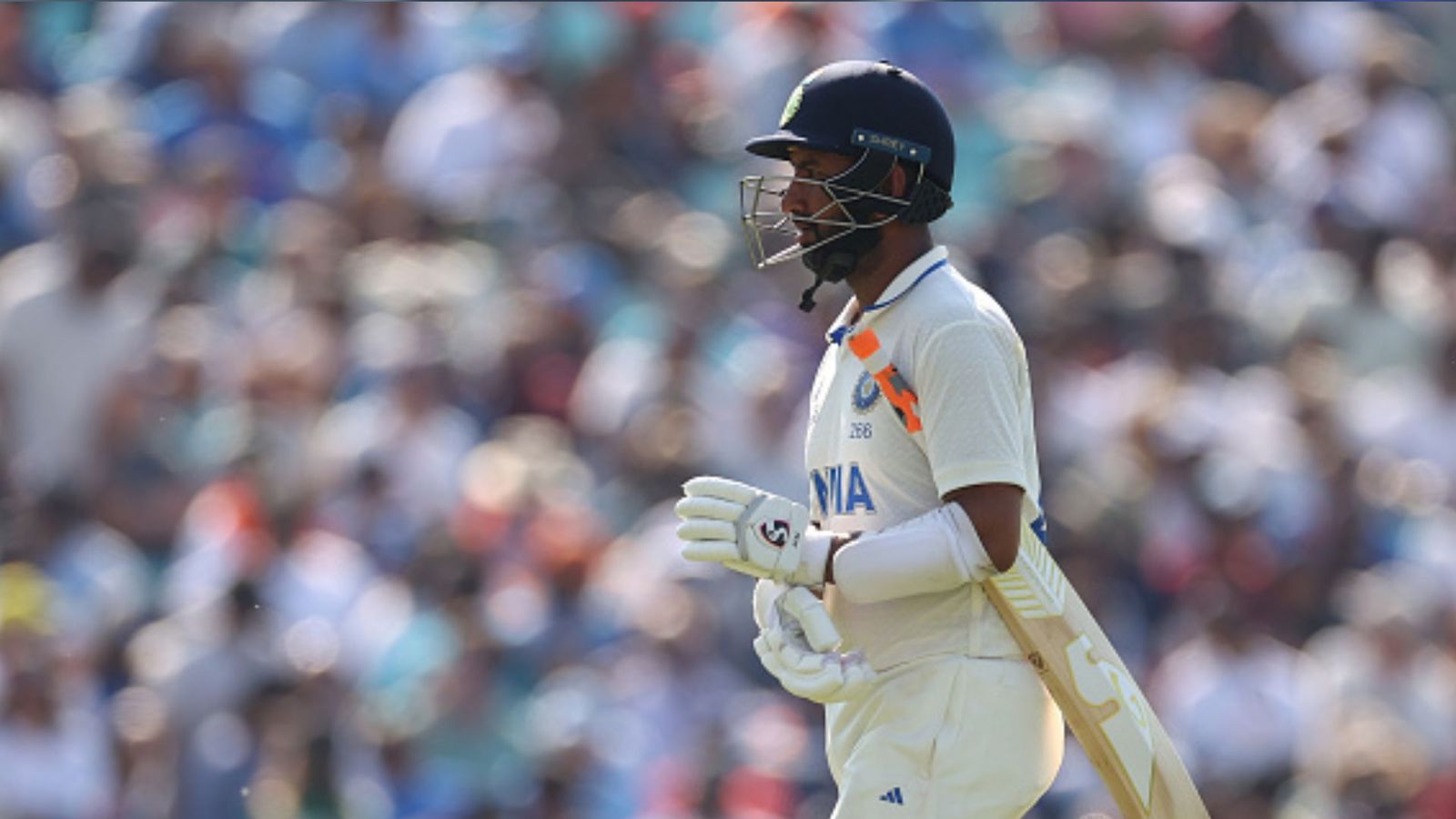 Duleep Trophy : चेतेश्वर पुजारा के शतक से वेस्ट जोन ने सेमीफाइनल में शिवम मावी की टीम पर कसा शिकंजा, 384 रनों की बनाई बढ़त  Duleep Trophy : चेतेश्वर पुजारा के शतक से वेस्ट जोन ने सेमीफाइनल में शिवम मावी की टीम पर कसा शिकंजा, 384 रनों की बनाई बढ़त