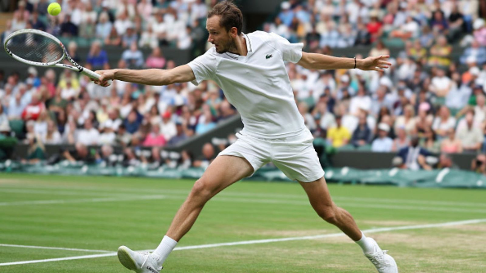 Wimbledon: यूबैंक्स के खिलाफ मेदवेदेव को करनी पड़ी खूब मेहनत, सिनर से भिड़ने के लिए जोकोविच हैं तैयार Wimbledon: यूबैंक्स के खिलाफ मेदवेदेव को करनी पड़ी खूब मेहनत, सिनर से भिड़ने के लिए जोकोविच हैं तैयार