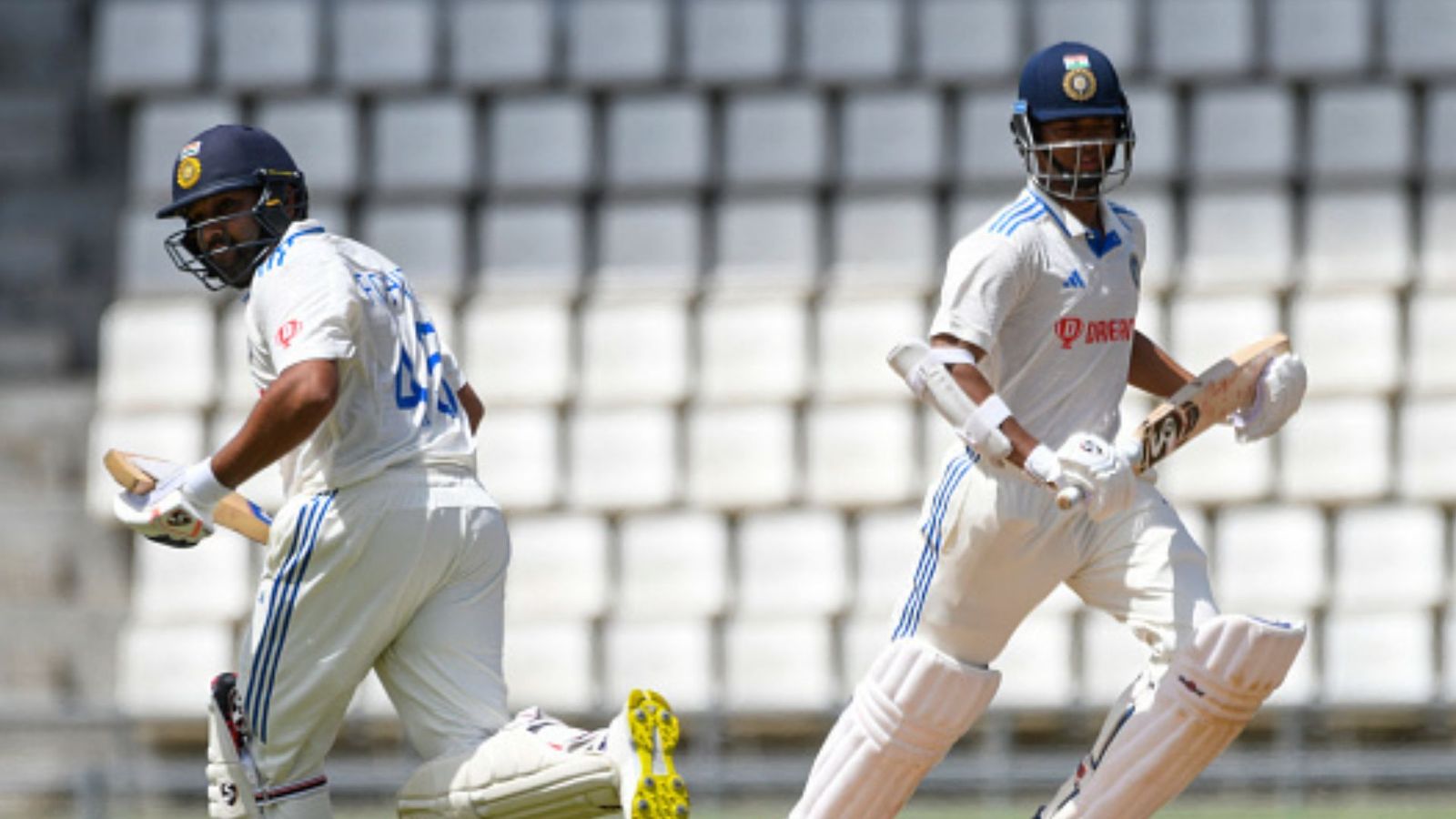 IND vs WI : रोहित और यशस्वी के शतकों की बदौलत 229 रनों की रिकॉर्ड ओपनिंग साझेदारी से भारत ने वेस्टइंडीज को बैकफुट पर धकेला IND vs WI : रोहित और यशस्वी के शतकों की बदौलत 229 रनों की रिकॉर्ड ओपनिंग साझेदारी से भारत ने वेस्टइंडीज को बैकफुट पर धकेला