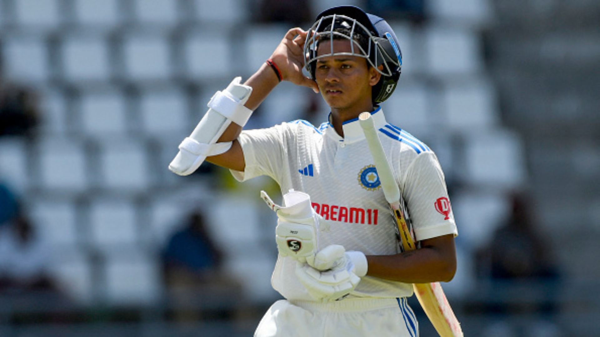 IND vs WI: यशस्वी जायसवाल का डेब्यू शतक और रोहित शर्मा की कप्तानी पारी, सुस्त बैटिंग के बाद भी भारत मजबूत, वेस्ट इंडीज बेदम