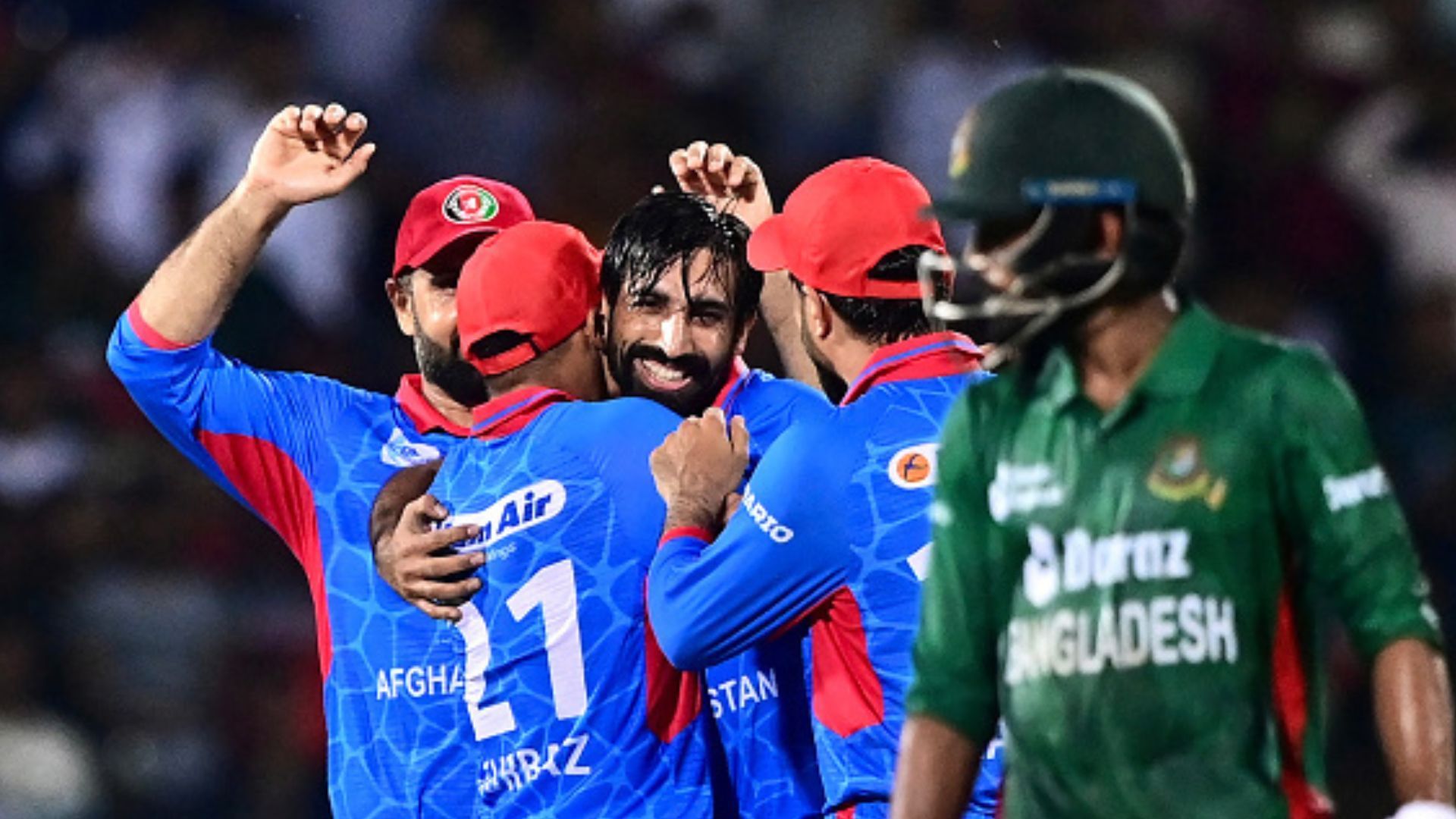 BAN v AFG, T20I : 6 गेंद 6 रन के रोमांच में अफगानिस्तान के करीम ने ली हैट्रिक, फिर भी हारी टीम, 2 विकेट से रोमांचक मैच जीता बांग्लादेश 