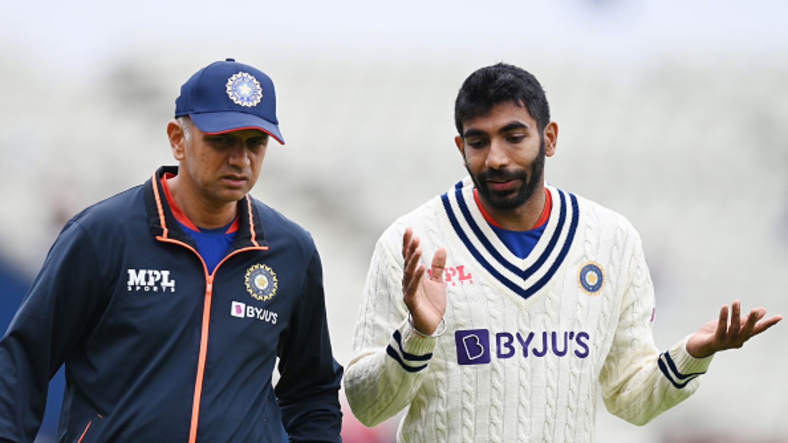 टीम इंडिया के लिए गेंदबाजों को फिट रखना बनी सबसे बड़ी मुसीबत, कोच बोले- यह चिंता की बात है, हम लोग दो साल से लगे हुए हैं टीम इंडिया के लिए गेंदबाजों को फिट रखना बनी सबसे बड़ी मुसीबत, कोच बोले- यह चिंता की बात है, हम लोग दो साल से लगे हुए हैं