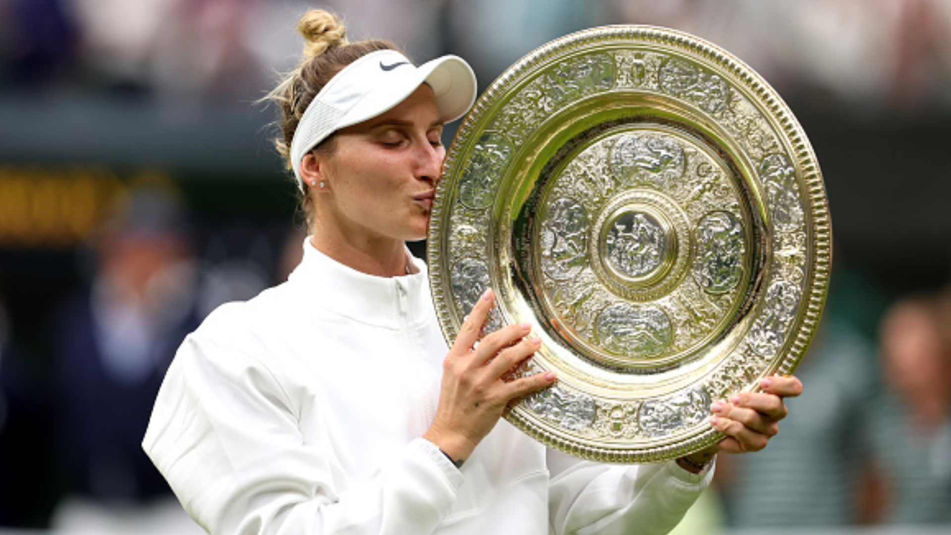 Wimbledon 2023 : मार्केटा वोंड्रोसोवा ने ओंस जब्योर को हराकर जीता विंबलडन का खिताब, पहली बार किया ये करिश्मा