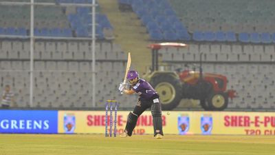 Sher E Punjab T20 Cup: मुंबई इंडियंस के खिलाड़ी ने 29 गेंद में कूटे 70 रन, चौके-छक्कों से की आतिशबाजी, शान से जीती टीम SportsTak Hindi